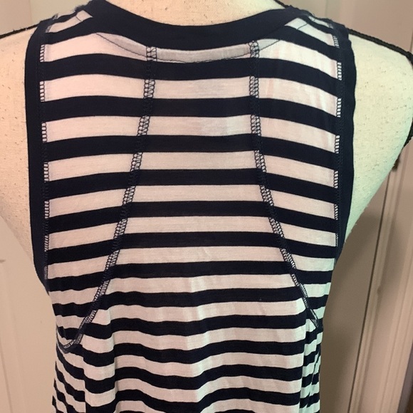 Sweaty Betty Easy Peazy Striped Tank - Picture 7 of 10